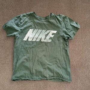 Nike green cotton t-shirt Size M